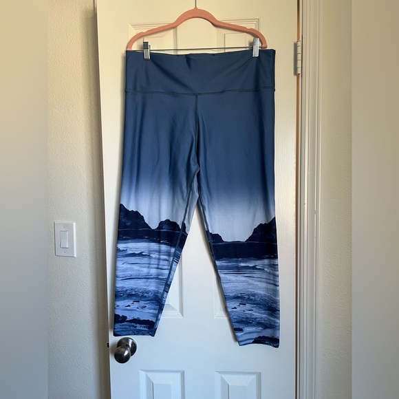 Bundle of 3 Pairs of Aerie Leggings Size XXL - Picture 4 of 11